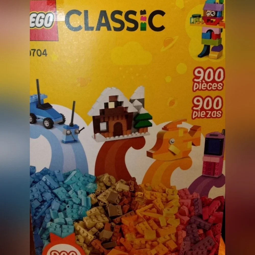 Lego Classic 10704 Creative Box NWT Building Toy Set